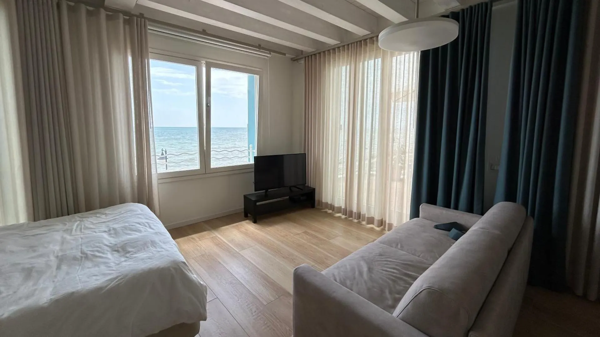 Ca Dell'Angelo - Caorle Aparthotel Italy